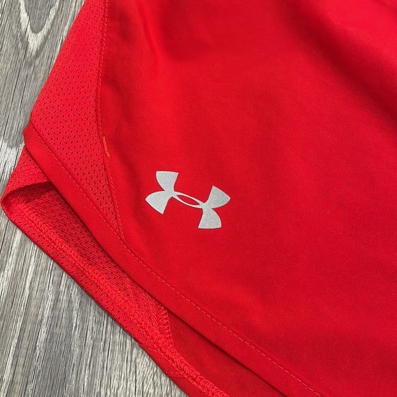 Under Armour shorts - Picture 3 of 3